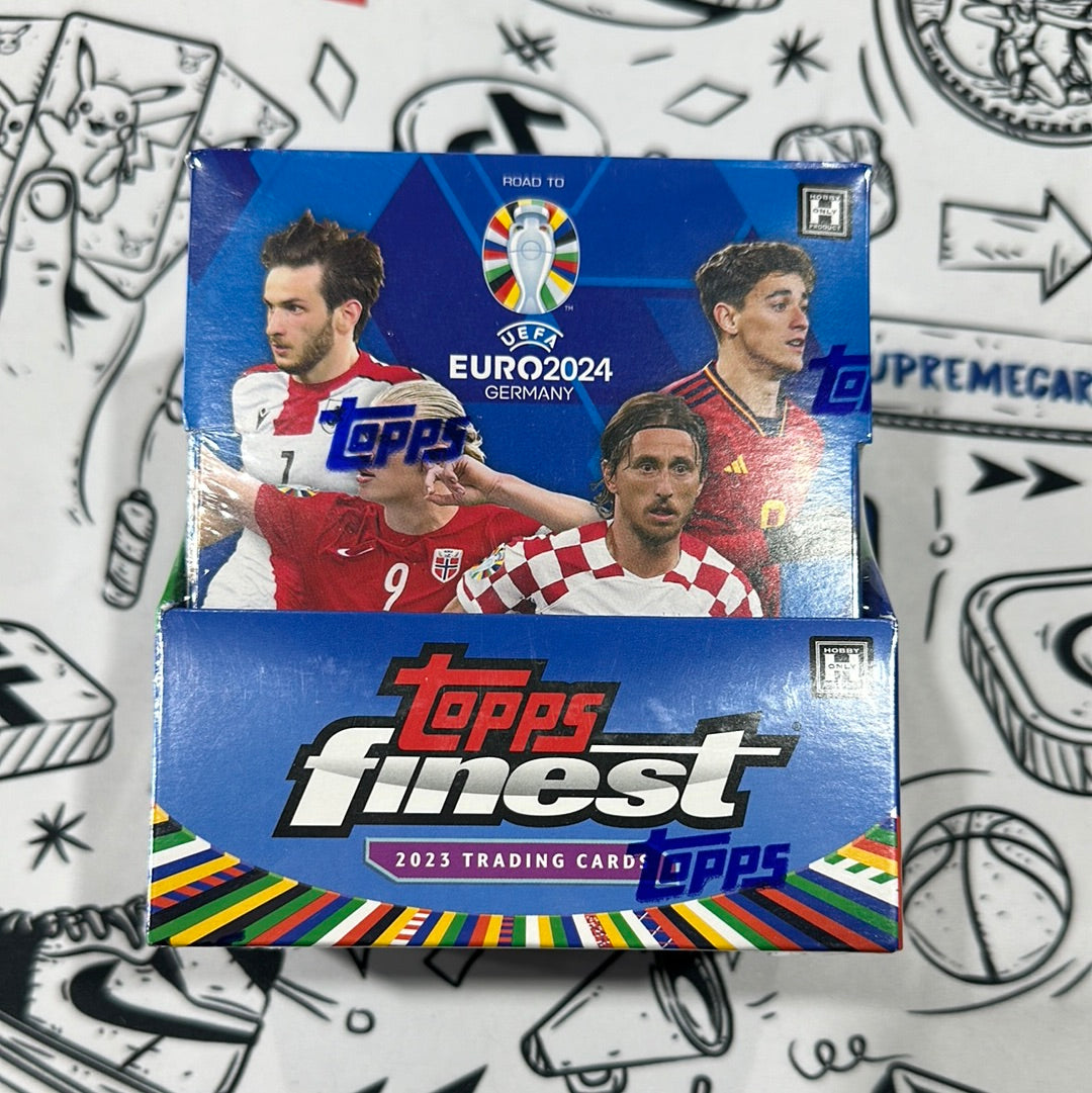 2023 Topps Finest Road to the Euros