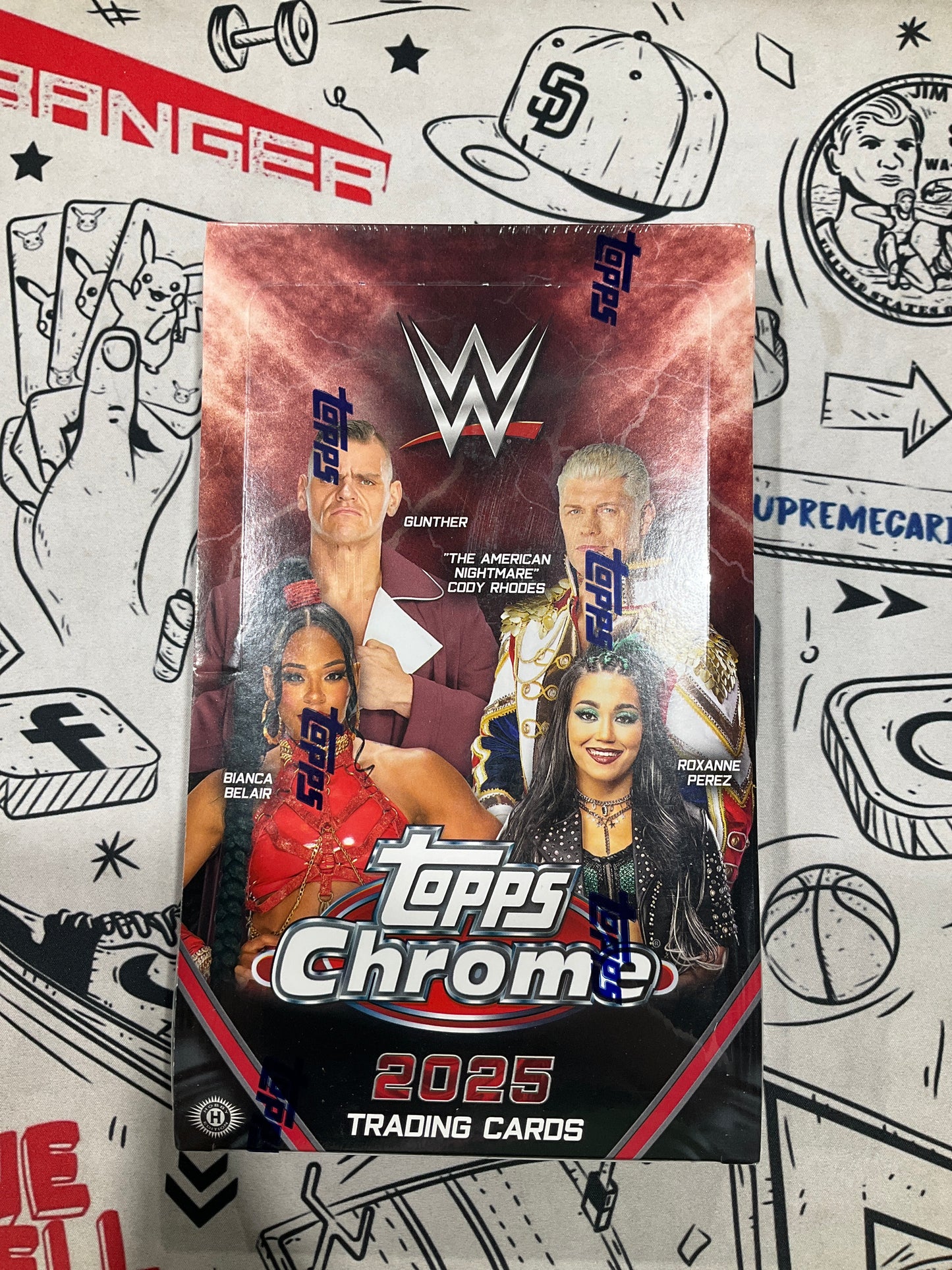 2025 Topps Chrome WWE Hobby Box