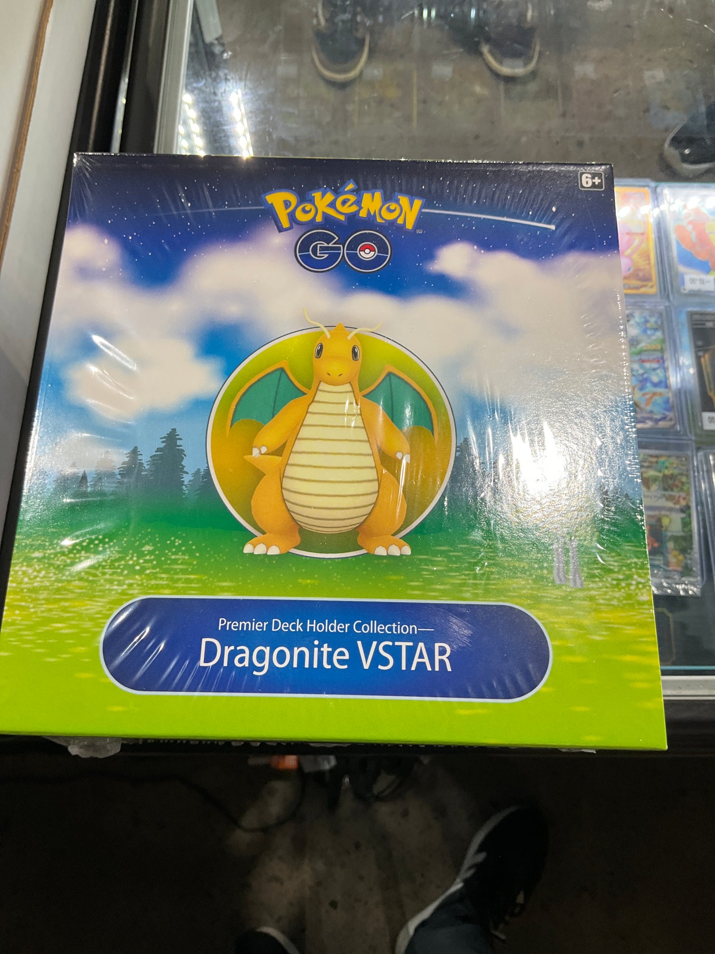 Pokemon GO Dragonite VSTAR Box